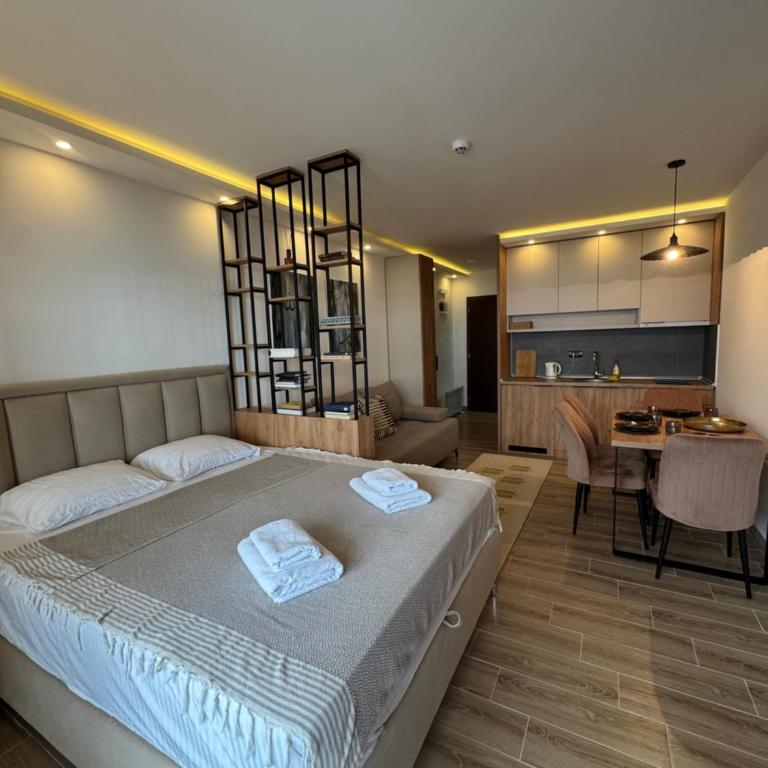 Residence Hill A42 - One-Bedroom Apartment - 8