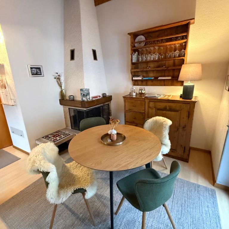 Dachwohnung mit Charme im Haus Luchre, Zermatt - Apartamento de 1 dormitorio - 3