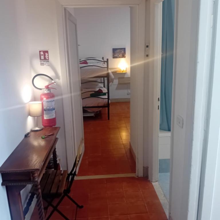 Roma Trastevere Station - Camera Quadrupla con Bagno Privato - 4