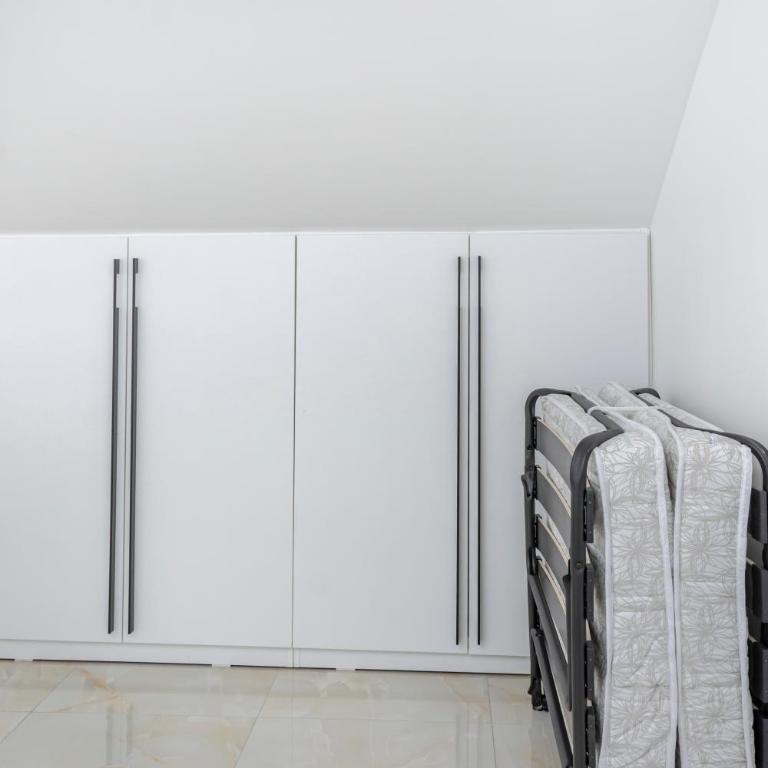 proche lac et centre parking gratuit - Two-Bedroom Apartment - 39