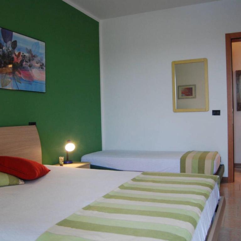 Relaxing duplex with pool balcony - Appartamento - 4