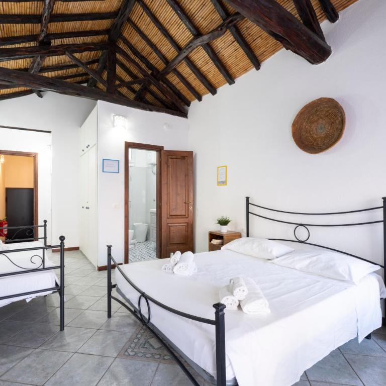 Mini Suite in the Heart of Cagliari Center - One-Bedroom Apartment - 1