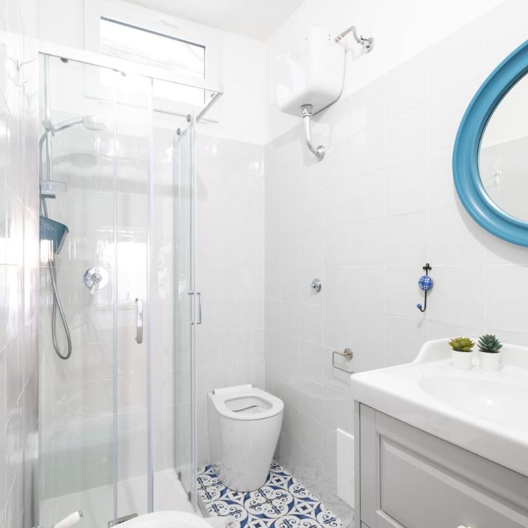 Mini Suite in the Heart of Cagliari Center - One-Bedroom Apartment - 3