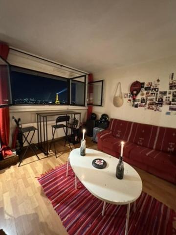 Eiffel Tower view & Swimming Pool, Cosy appartment - Center - Appartement 1 Chambre - 31