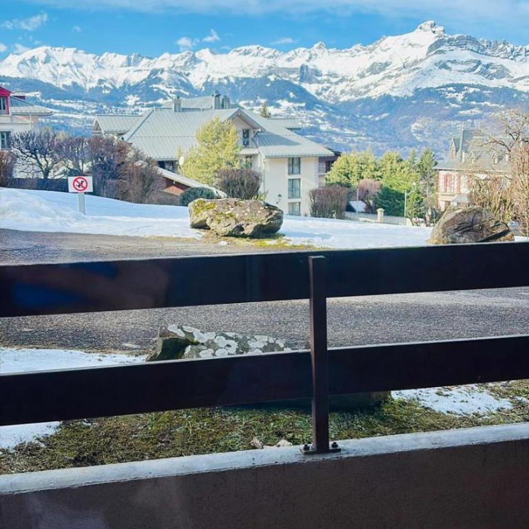 Mini chez nous, notre nid cosy - Monolocale con Vista Montagna - 10