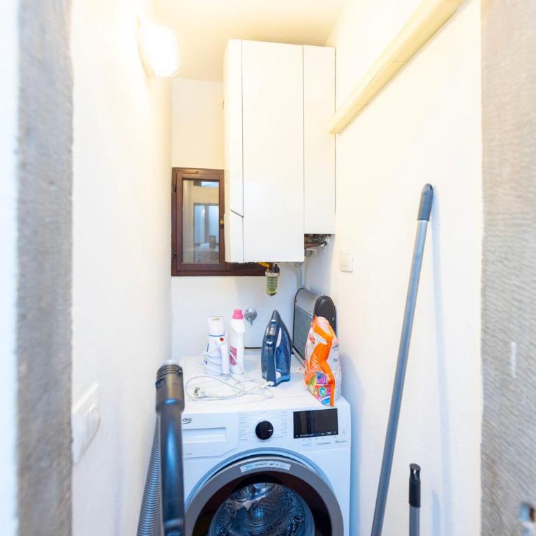 Charming Historic Apartment with Modern Comfort in the Heart of Florence - Appartamento con 2 Camere da Letto - 8