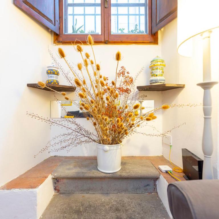 Charming Historic Apartment with Modern Comfort in the Heart of Florence - Appartamento con 2 Camere da Letto - 13