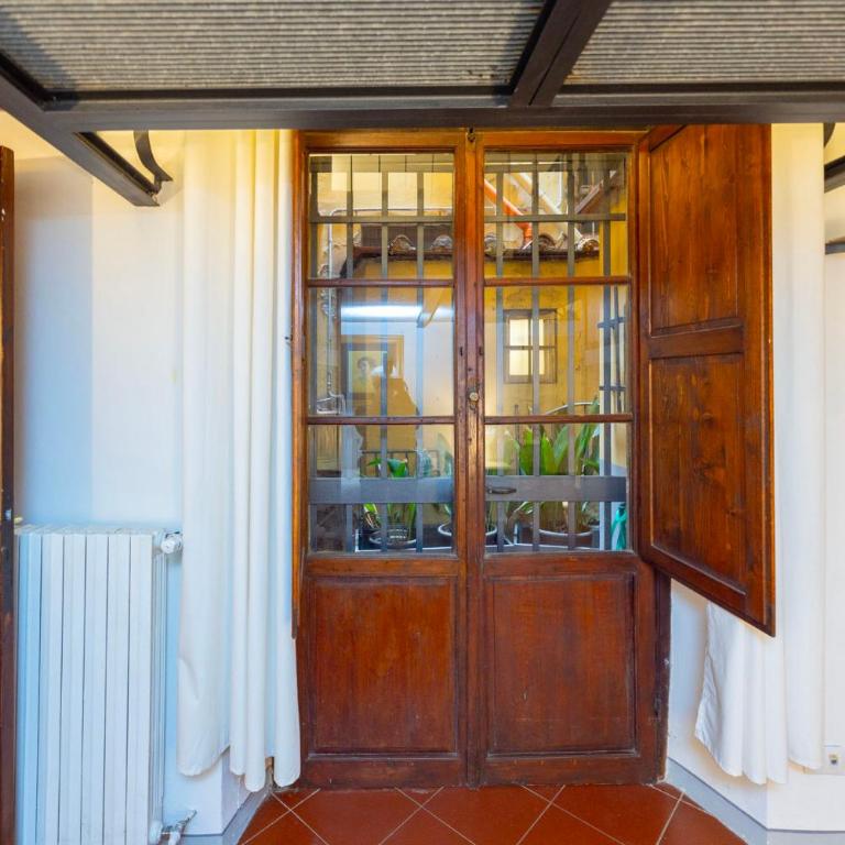 Charming Historic Apartment with Modern Comfort in the Heart of Florence - Appartamento con 2 Camere da Letto - 24