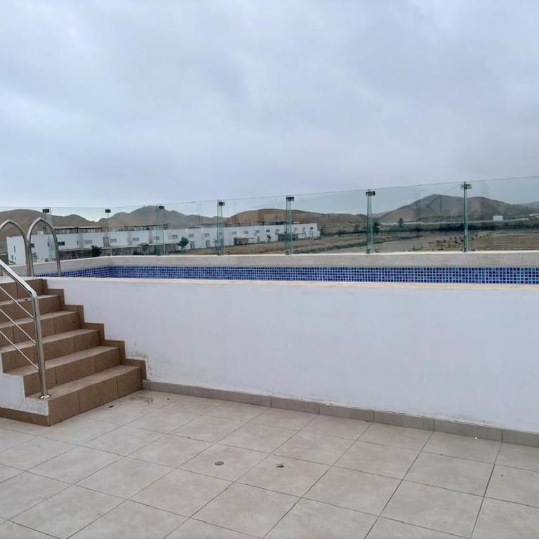 Casa de playa en Cerro Azul con piscina privada - Four-Bedroom House - 4
