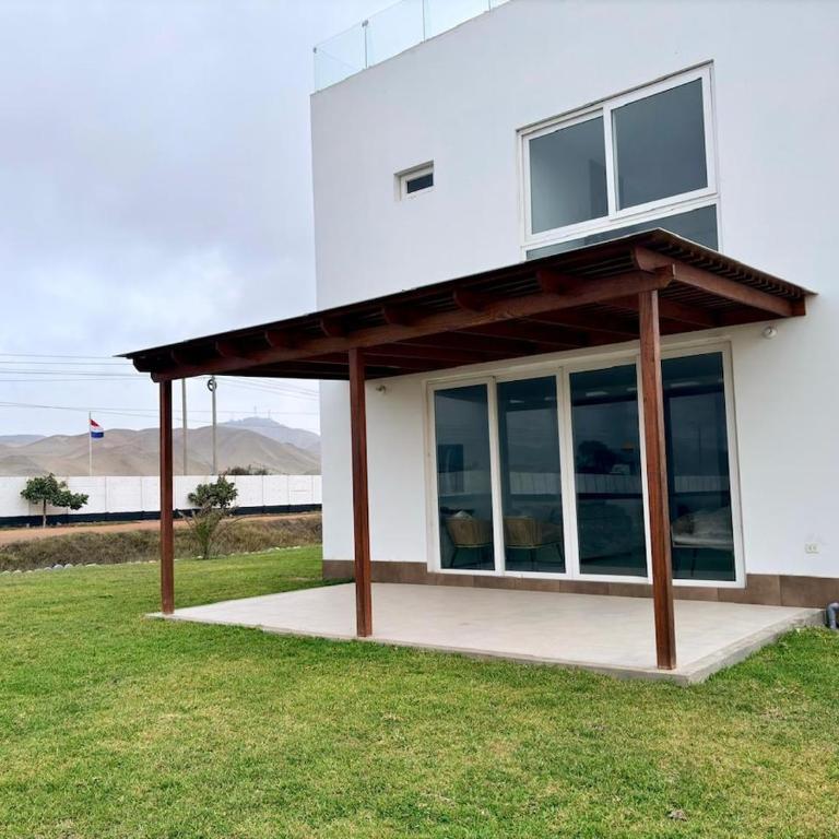 Casa de playa en Cerro Azul con piscina privada - Four-Bedroom House - 29
