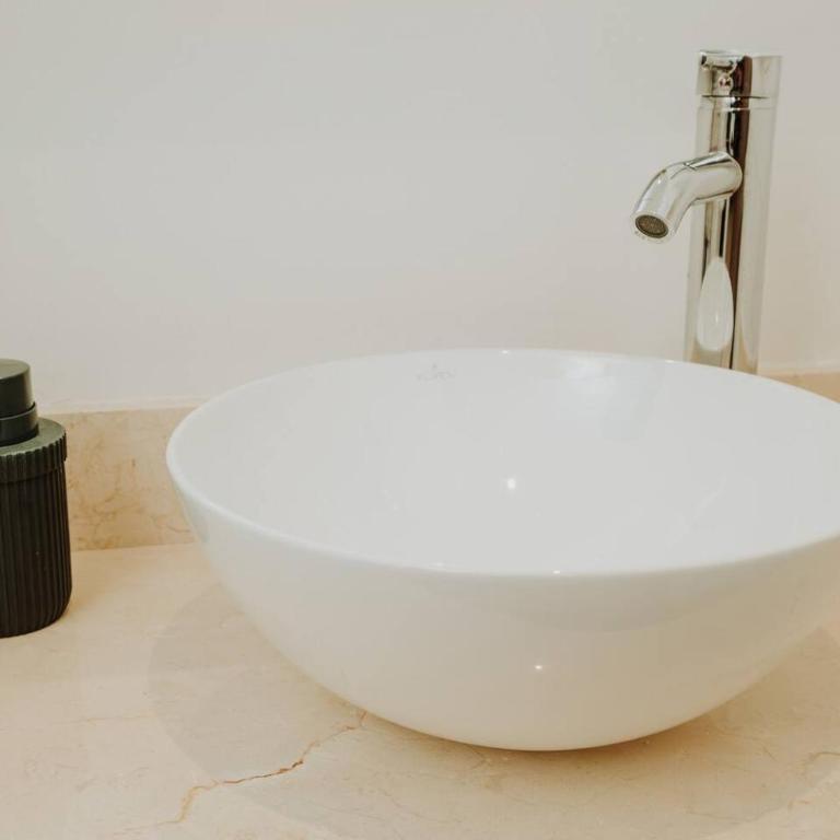 Walk to Old City Pool Ocean View 1BR - Apartment with Sea View - 9