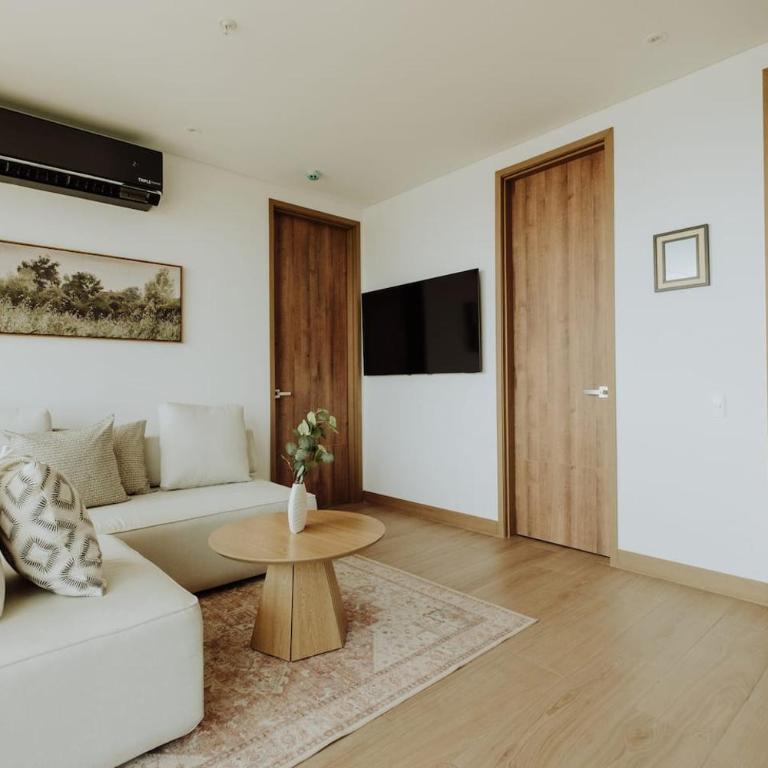 Walk to Old City Pool Ocean View 1BR - Apartment with Sea View - 24