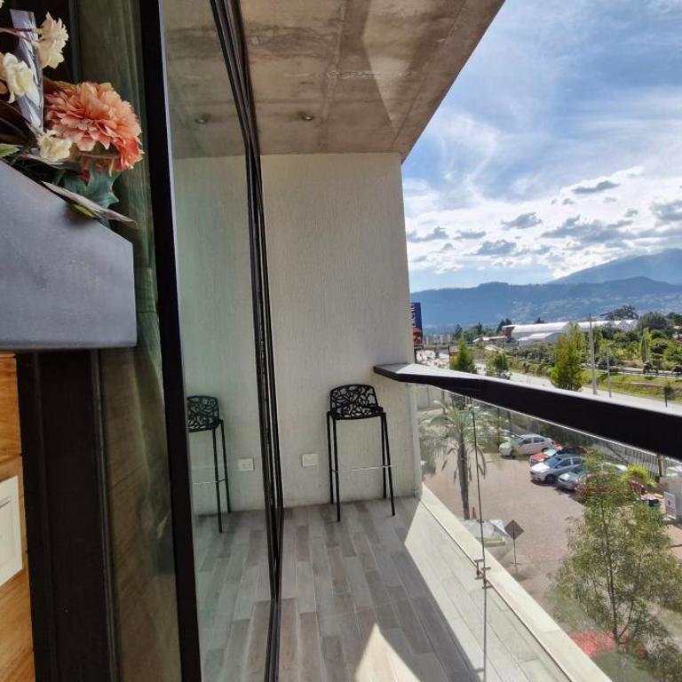 Flor de Lis Suites - One-Bedroom Apartment - 15