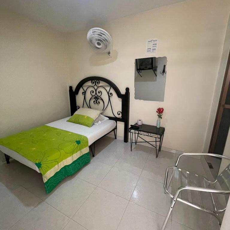 Hotel Morfeo - Single Room with Private Bathroom - 1