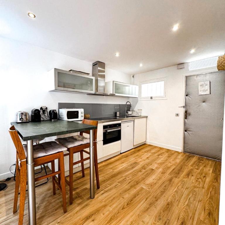 Appartement - Jardin - Parking - Clim - Appartement - 12