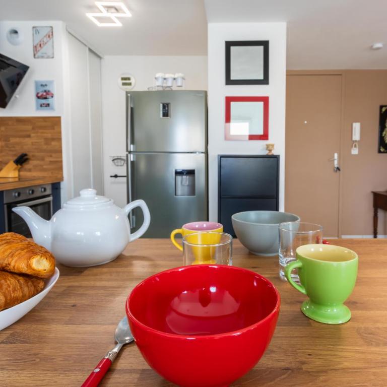 Bel appartement, résidence avec piscine - Two-Bedroom Apartment - 42
