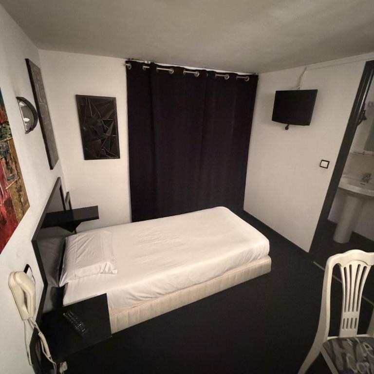 Le coin des Halles - Chambre Simple avec Salle de Bains Privative - 3