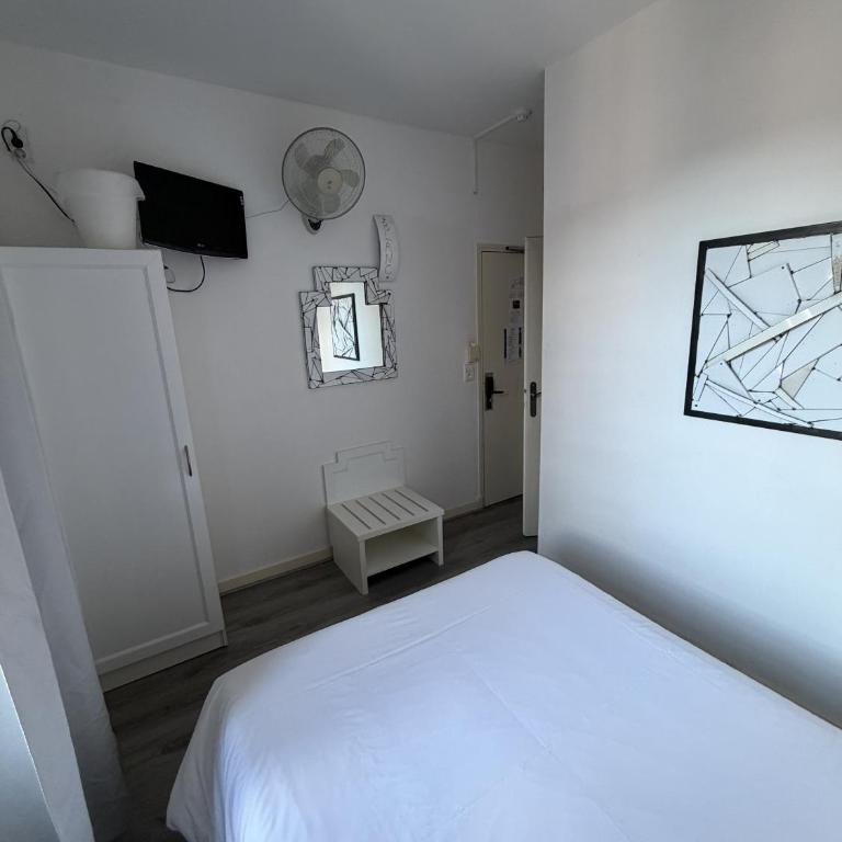 Le coin des Halles - Chambre Double avec Salle de Bains Privative - 11