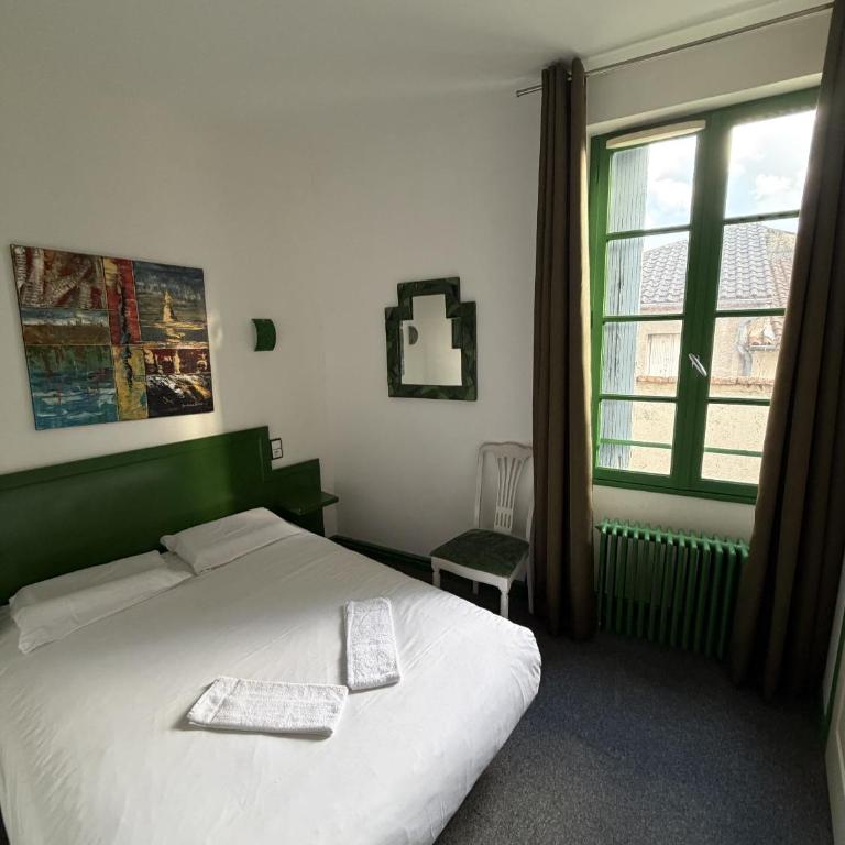 Le coin des Halles - Chambre Double avec Salle de Bains Privative - 14