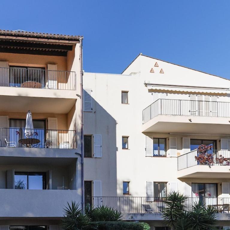 COSY COTTAGE - Studio vue mer et piscine domaines des Hauts de Vaugrenier - Appartement 1 Chambre - 6