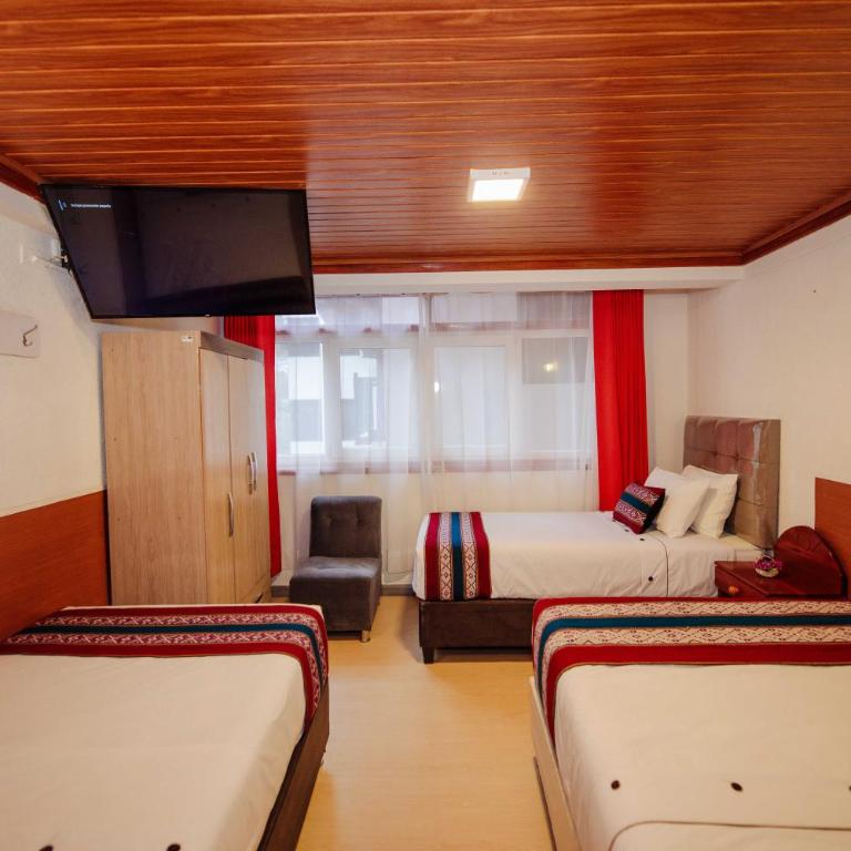Hotel MachuPicchu Humantay - Triple Room with Private Bathroom - 8