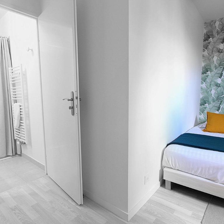 TERA1-Disneyland apartment-Parking & Wifi - Appartamento con 2 Camere da Letto e Balcone - 20