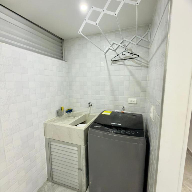 Apartamento exclusivo - Lujo y confort - Three-Bedroom Apartment - 2