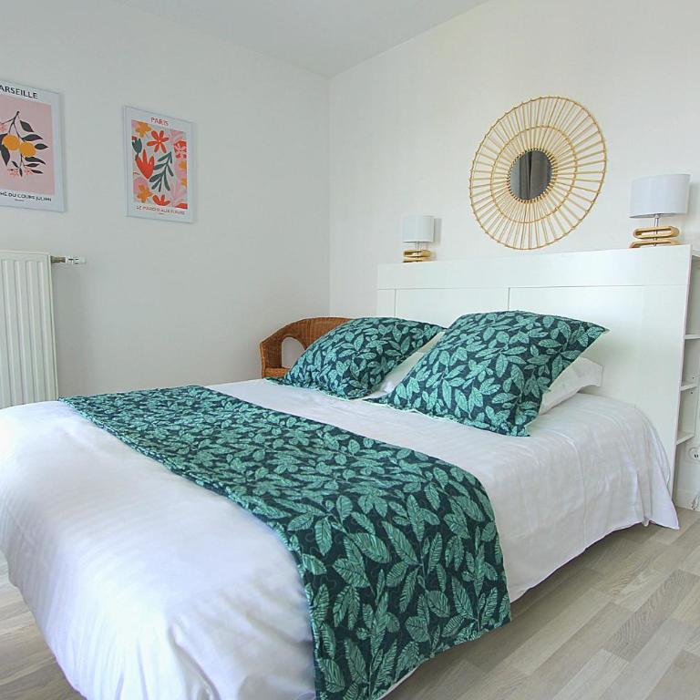 TERA1-Disneyland apartment-Parking & Wifi - Appartamento con 2 Camere da Letto e Balcone - 13
