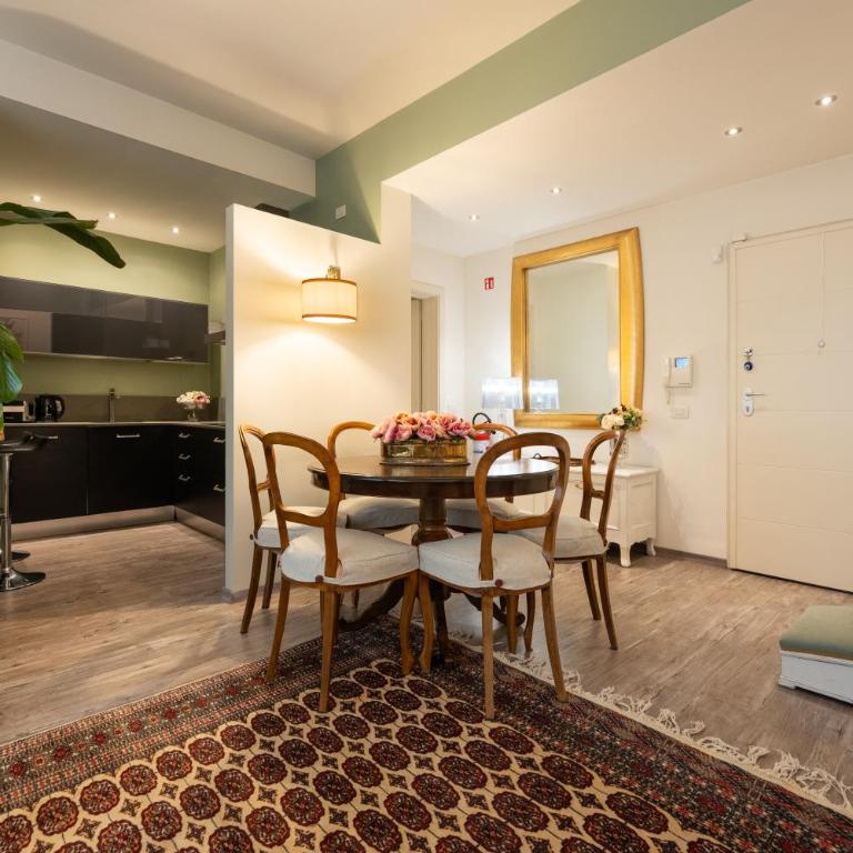 La Casa di Flora - Appartamento con 2 Camere da Letto e Balcone - 7