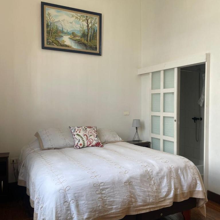 Hostal Ekeka House - Double Room with Private Bathroom - 2