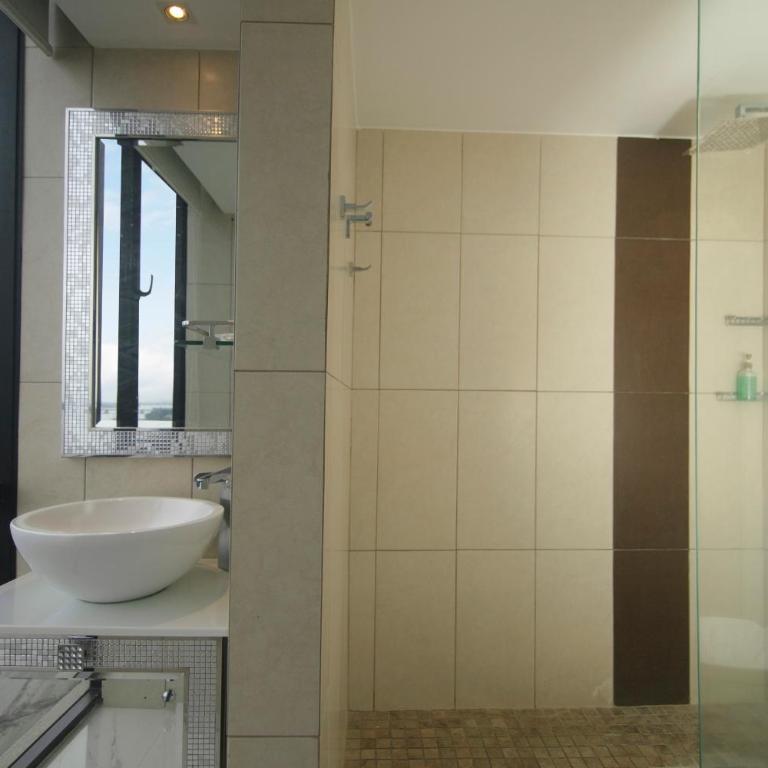 Suite 1403 Bellini 1, Puerto Santa Ana, Guayaquil - One-Bedroom Apartment - 9