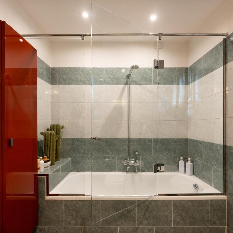 La Casa di Flora - Appartamento con 2 Camere da Letto e Balcone - 32