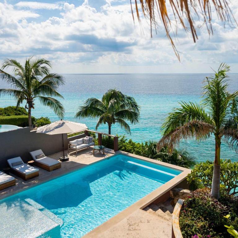 Oceanfront 5BR Villa - Heated Pool & Concierge - Villa - 1
