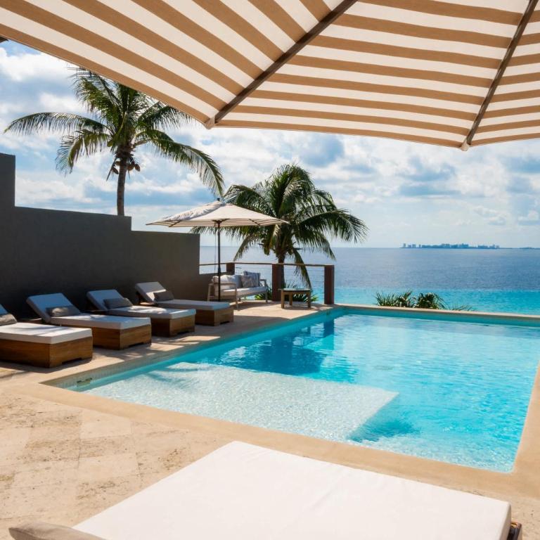 Oceanfront 5BR Villa - Heated Pool & Concierge - Villa - 29