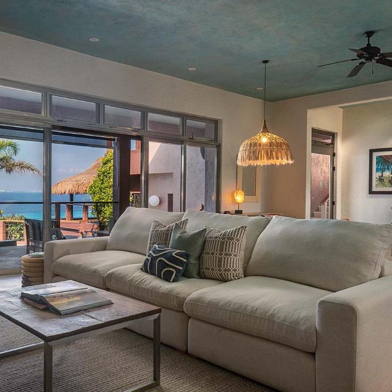 Oceanfront 5BR Villa - Heated Pool & Concierge - Villa - 48
