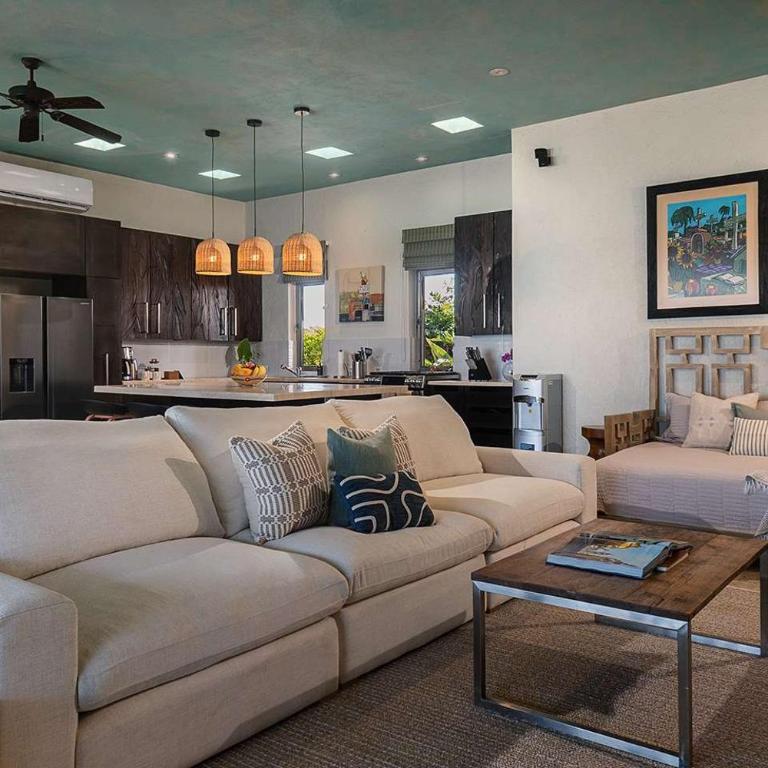 Oceanfront 5BR Villa - Heated Pool & Concierge - Villa - 50