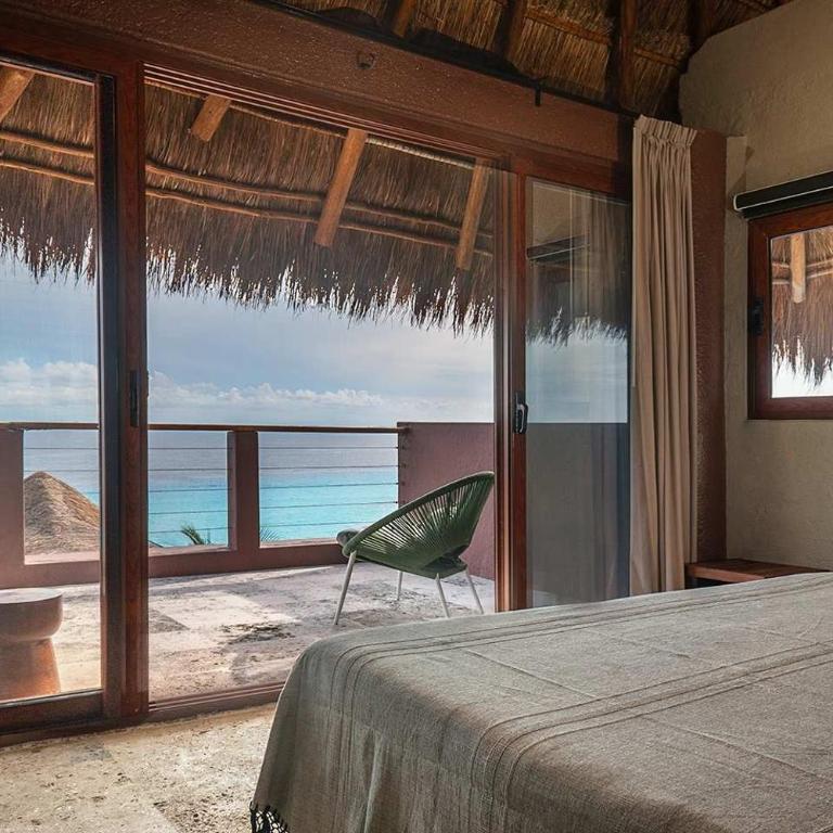 Oceanfront 5BR Villa - Heated Pool & Concierge - Villa - 72