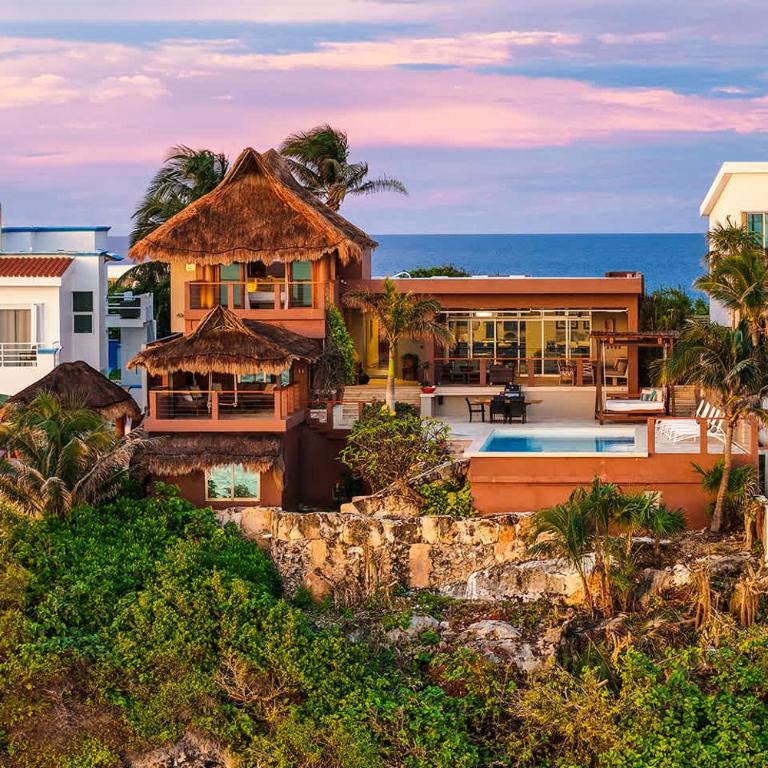 Oceanfront 5BR Villa - Heated Pool & Concierge - Villa - 3