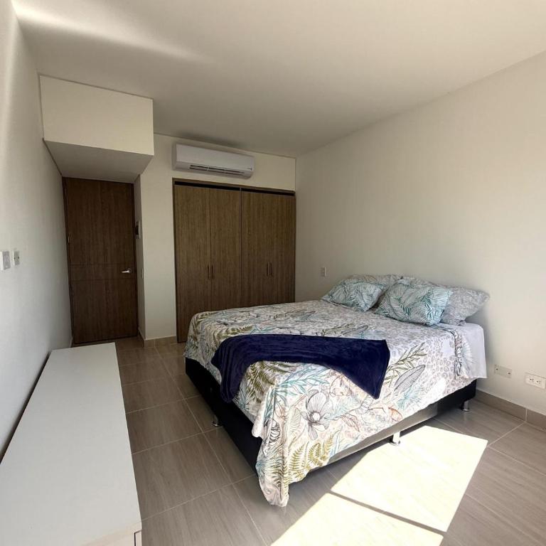 Serena del Mar - One-Bedroom Apartment - 2