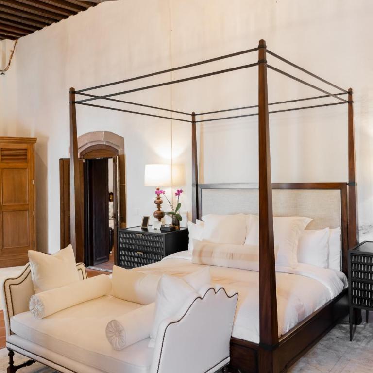 Barbara Boutique Hotel - Suite with Spa Bath - 10