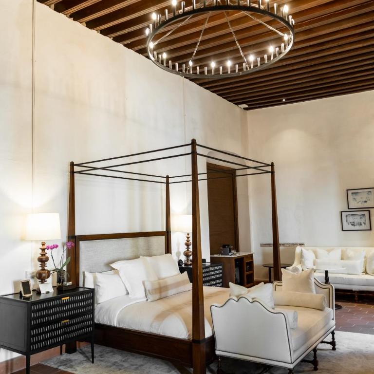 Barbara Boutique Hotel - Suite with Spa Bath - 8