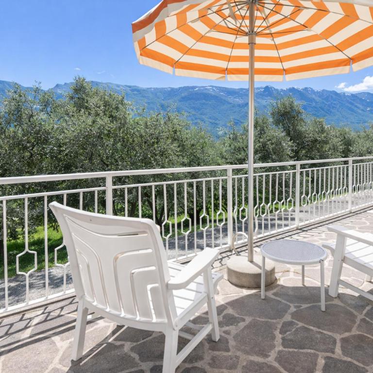 Hotel Villa Margherita - Standard double room with garden-view terrace - 4