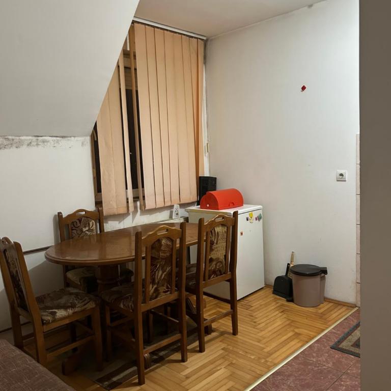 Stan - Two-Bedroom Apartment - 3