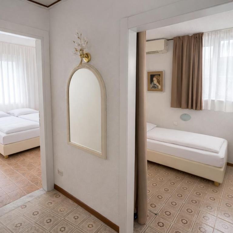 Hotel Villa Margherita - Camera Familiare con Vista Lago - 2