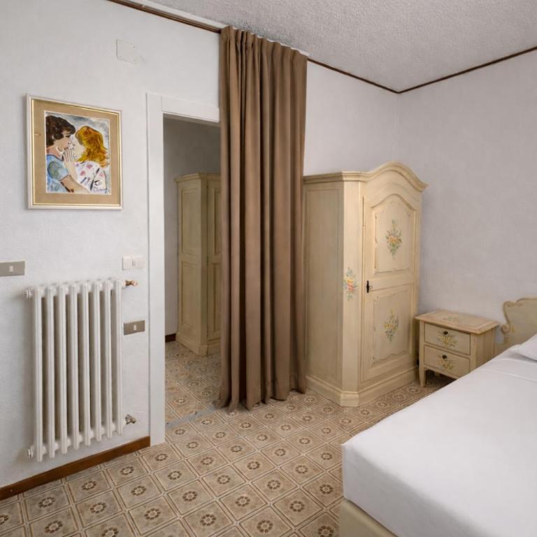 Hotel Villa Margherita - Camera Familiare con Vista Lago - 4