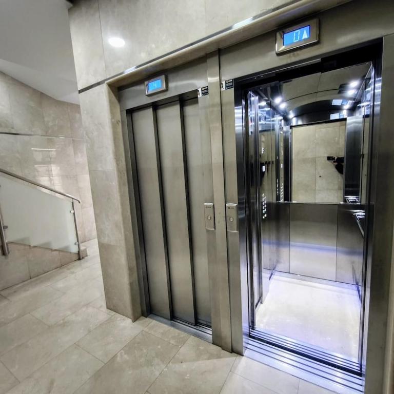 piso céntrico y muy luminoso 1C - Apartamento de 3 dormitorios con vistas - 24