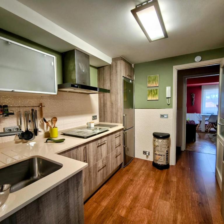piso céntrico y muy luminoso 1C - Apartamento de 3 dormitorios con vistas - 4
