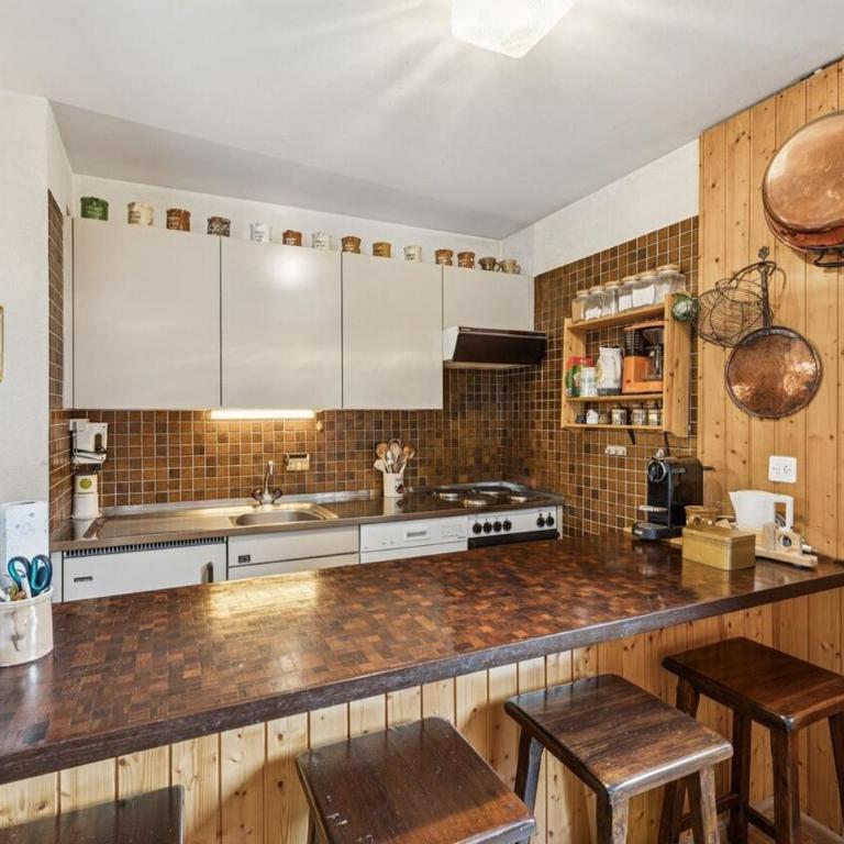 Ski-In Comfort Charming Morgins 5 Min Walk to Portes du Soleil Telecabine - Apartment mit 2 Schlafzimmern - 10