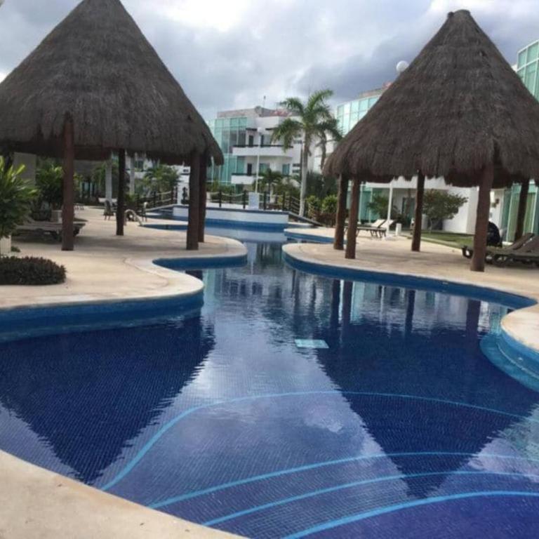 Diana Holiday Suite 2 - Two-Bedroom Apartment with Garden View - 16