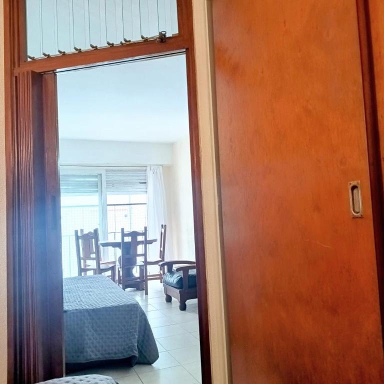 Depto Avenida Colón-Mar del Plata - One-Bedroom Apartment - 8